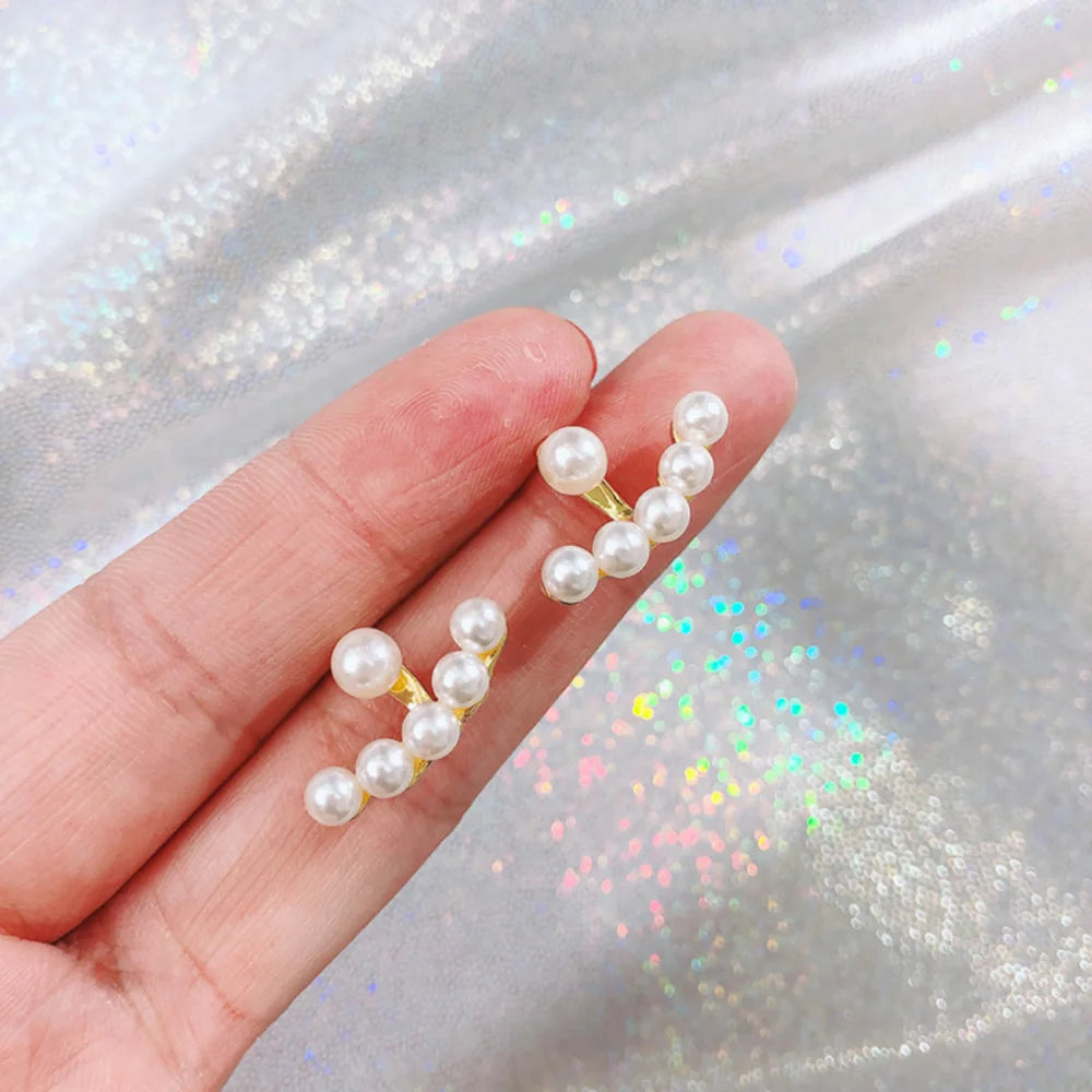 Brincos Coração com Pérola – Elegância Coreana