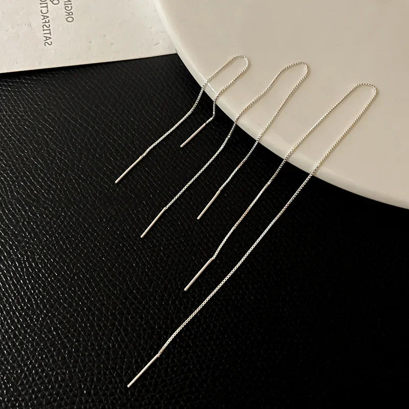 Brincos Longos Minimalistas - Corrente