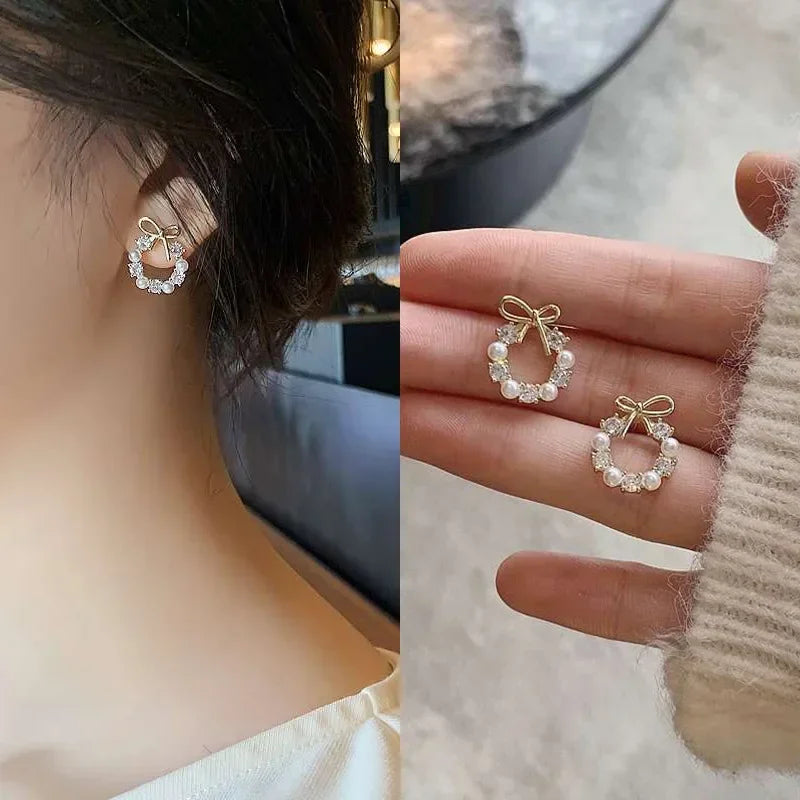 Brincos Coração com Pérola – Elegância Coreana
