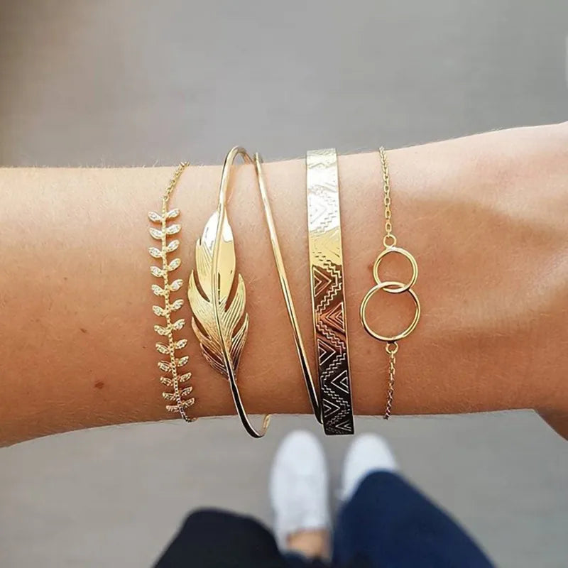 Kit Pulseiras Elegância em Camadas