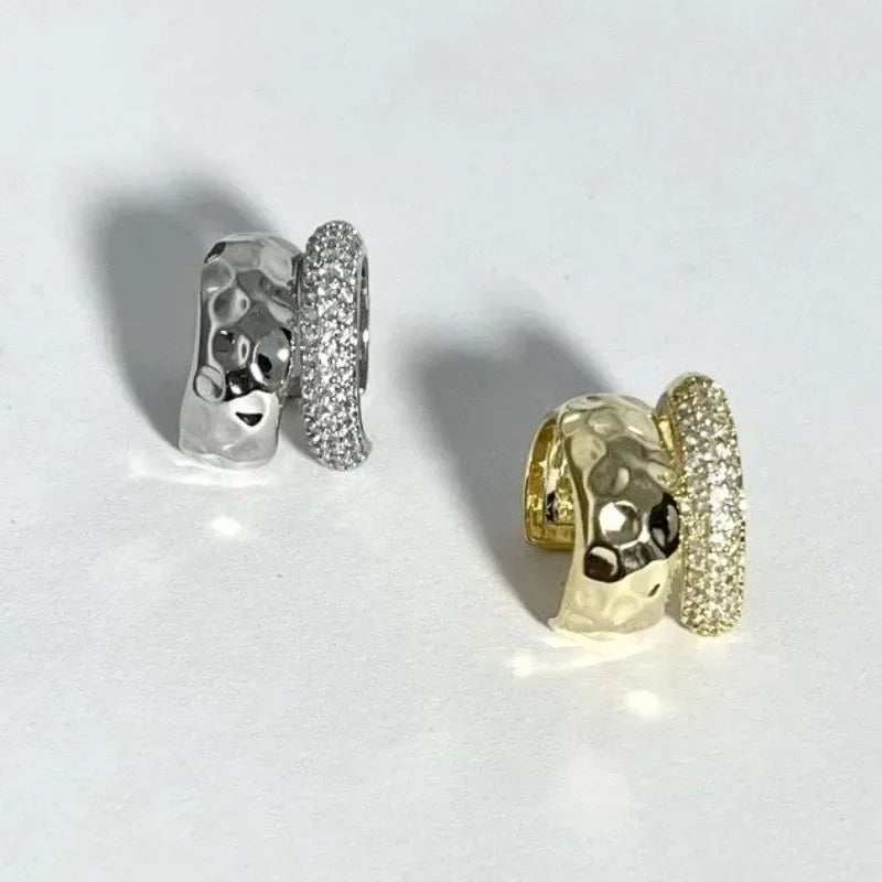 Brincos Cuff Duplo – Zircônia e Design Geométrico (sem furo)