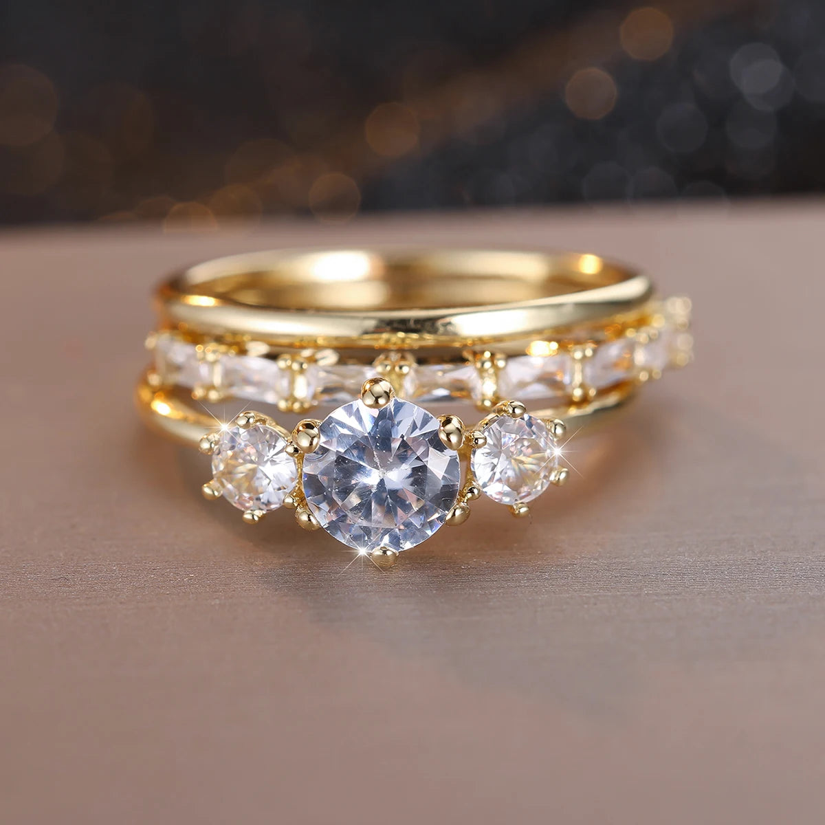Conjunto 3 Anéis Luxo – Zircônia Branca Dourado