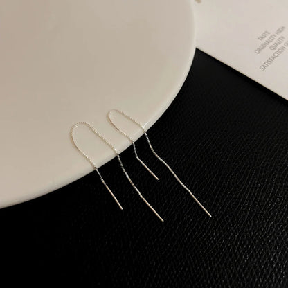 Brincos Longos Minimalistas - Corrente