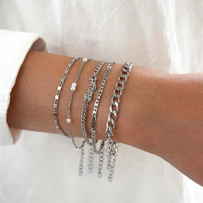 Kit Pulseiras Elegância em Camadas