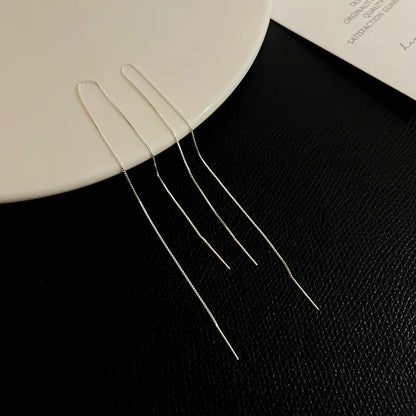 Brincos Longos Minimalistas - Corrente